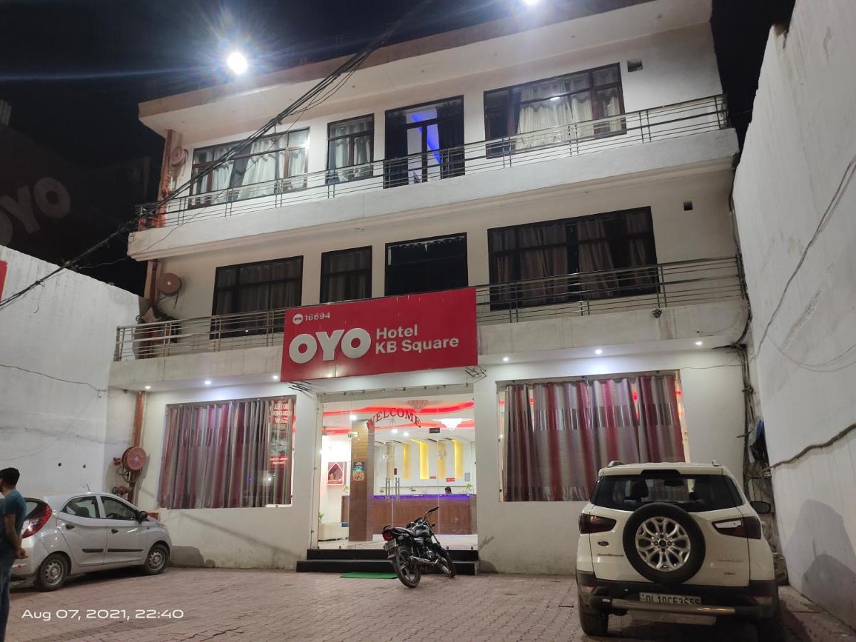 Hotel Kb Square Near Chandigarh Railway Station エクステリア 写真